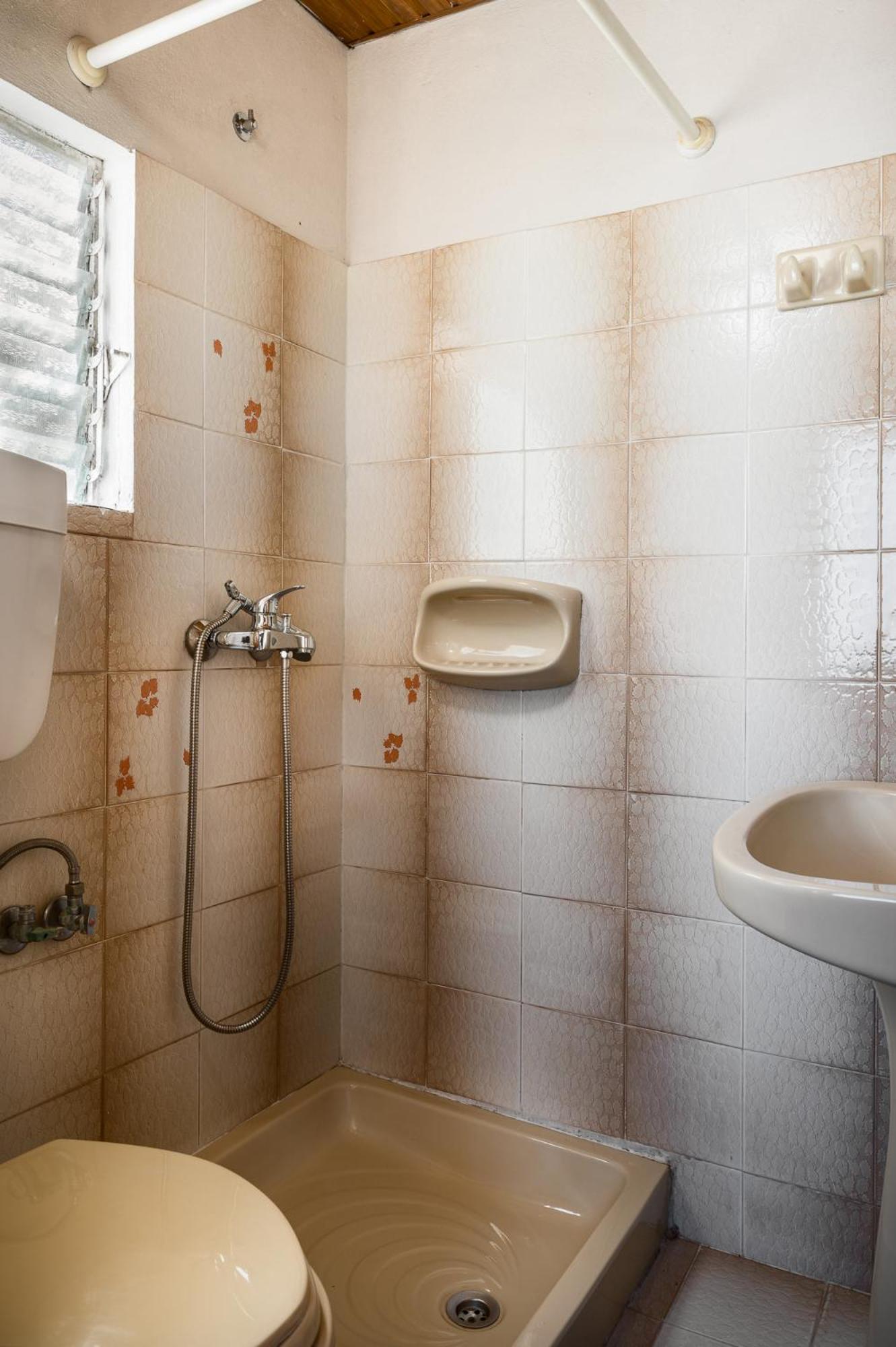 Agaloula Centrally Located Apartments, Lakka エクステリア 写真